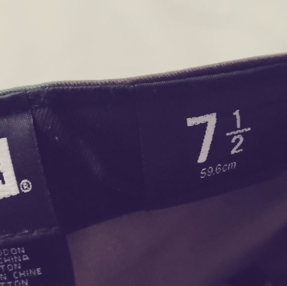 Super rare limited edition cincinnati reds hat 7 1/2 - Picture 5 of 5